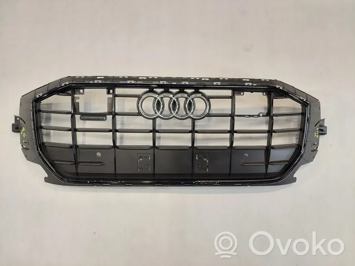 Audi Q8 Griglia anteriore 4M8853651AF