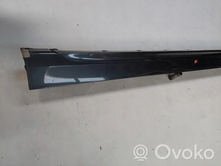 BMW 1 F40 Front sill (body part) 51777461382