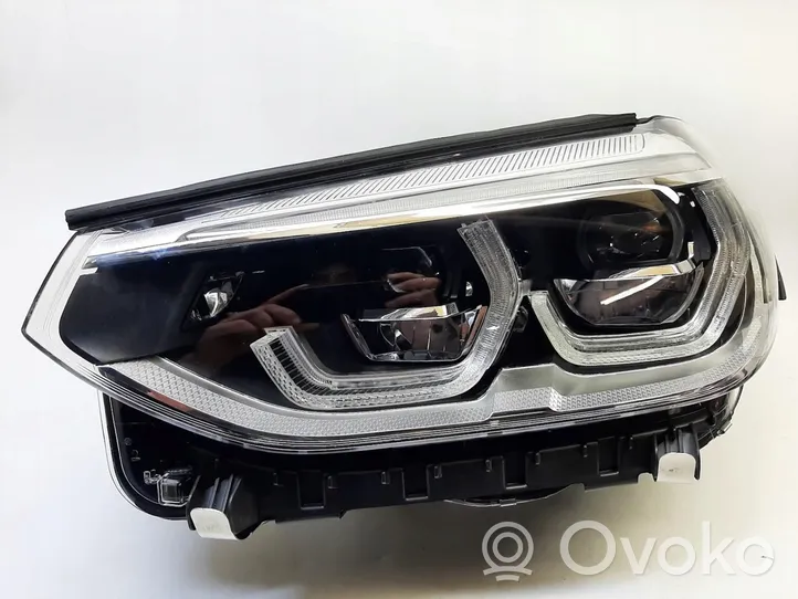 BMW X3 G01 Lampa przednia 746611905