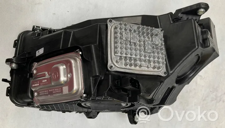 Mercedes-Benz GLC X253 C253 Lampa przednia A2539065603