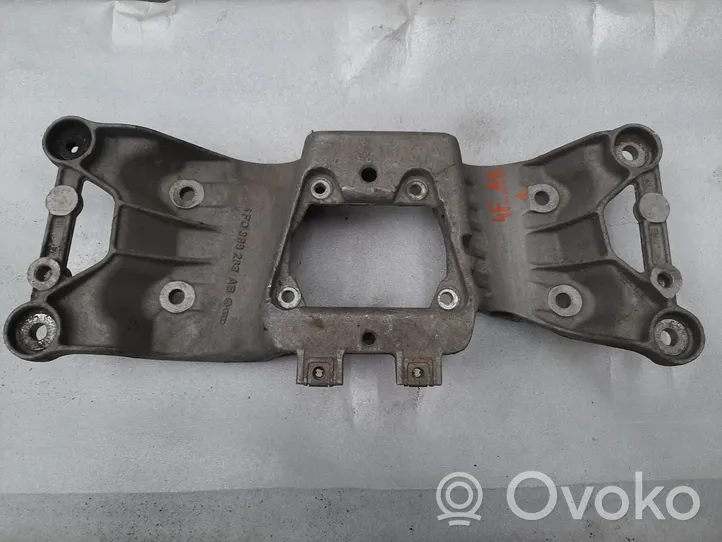 Audi A6 S6 C6 4F Pavarų dėžės tvirtinimo kronšteinas 4F0399263AB