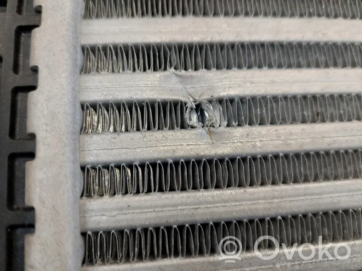 Lamborghini Urus Chłodnica powietrza doładowującego / Intercooler 4M0145803BT