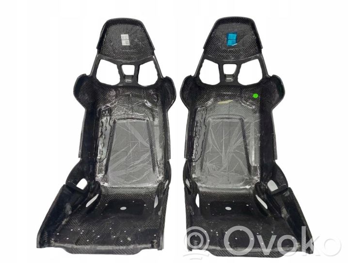 Carrera gt seats hotsell