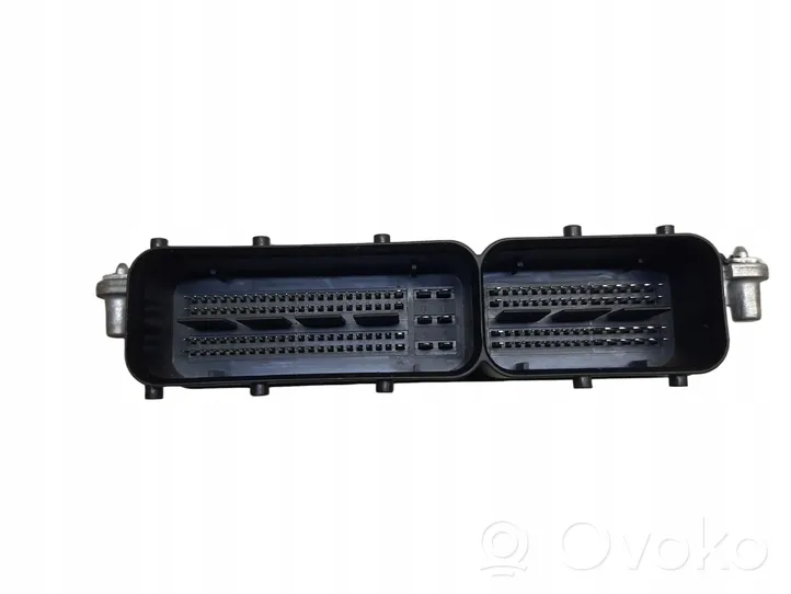 Volkswagen Polo VI AW Komputer / Sterownik ECU silnika 05C907394D