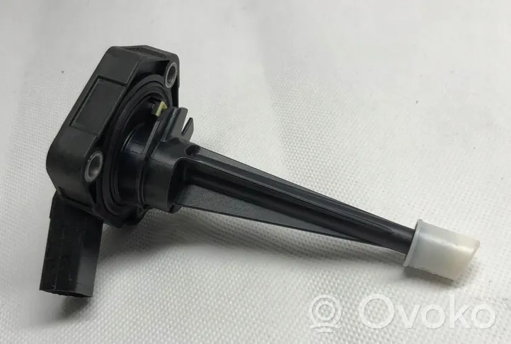 Audi A4 S4 B8 8K Oil level sensor 03L907660C