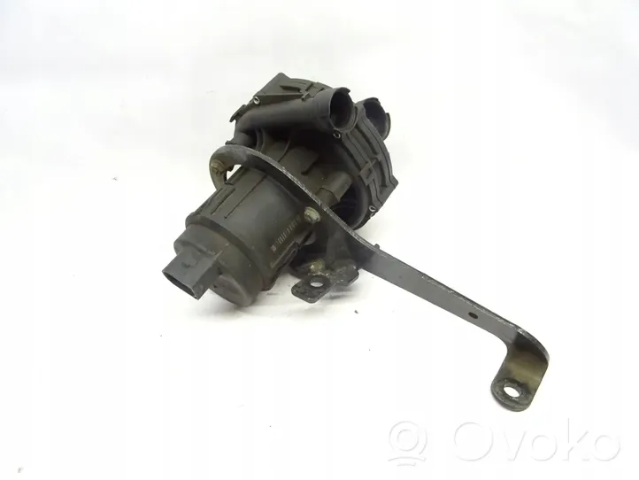 Audi A3 S3 8L Antrinis oro siurblys 078906601D