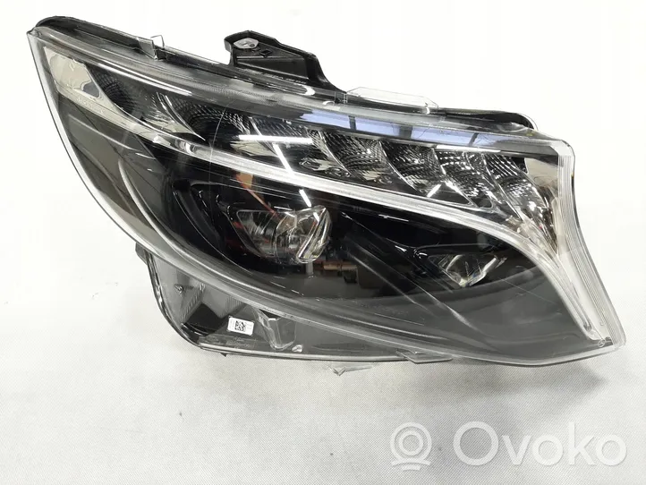 Mercedes-Benz Vito Viano W447 Lampa przednia A4479063301