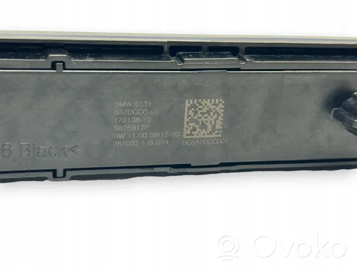 BMW 7 G70 Panel klimatyzacji 5A7DCC1