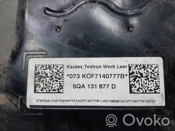 Volkswagen Touran III AdBlue liquid reservoir 5QA131877D