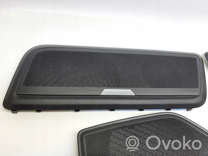 Audi A8 S8 D5 Zestaw audio 4N0868451A