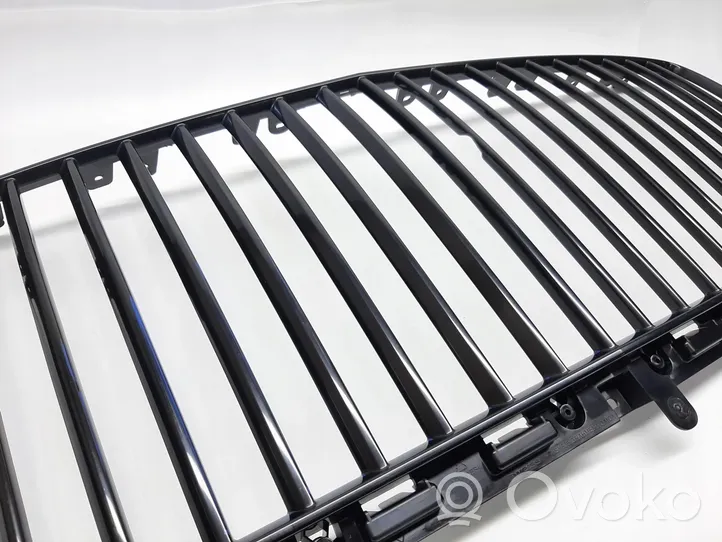 Bentley Bentayga Atrapa chłodnicy / Grill 36A853667