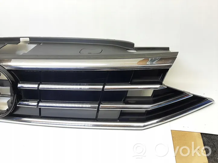 Volkswagen PASSAT B8 Grille de calandre avant 3G0853653P