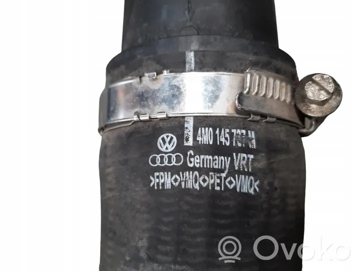 Audi Q7 4L Intercooler hose/pipe 4M0145673N