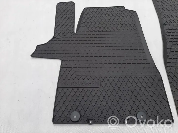 Volkswagen Multivan T5 Car floor mat set 