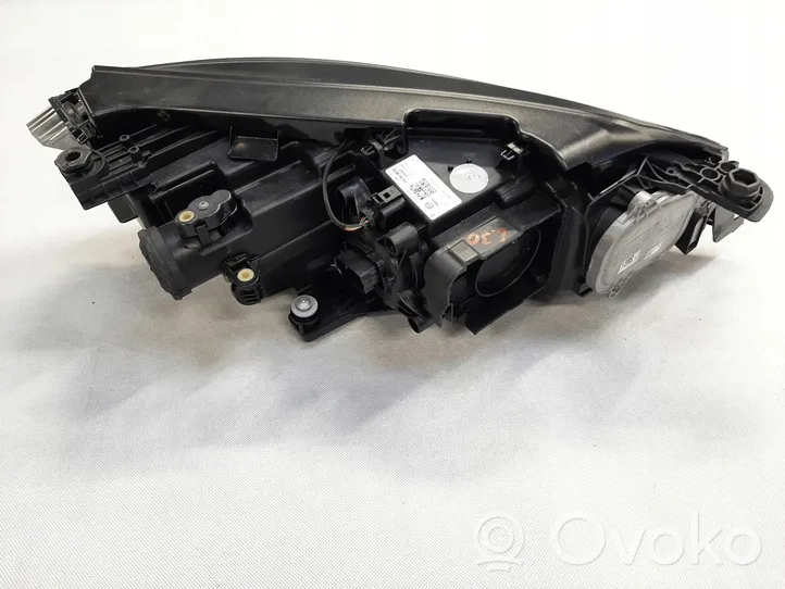 Volkswagen Arteon Lampa przednia 3G8941081D