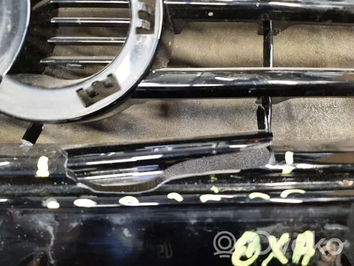 Audi A1 Front grill 8XA853651B