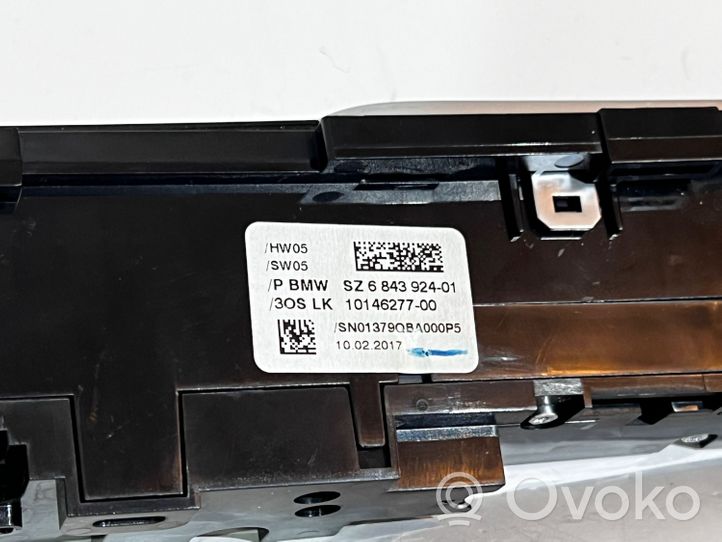 BMW 5 G30 G31 Interruttore di controllo della trazione (ASR) 6843924