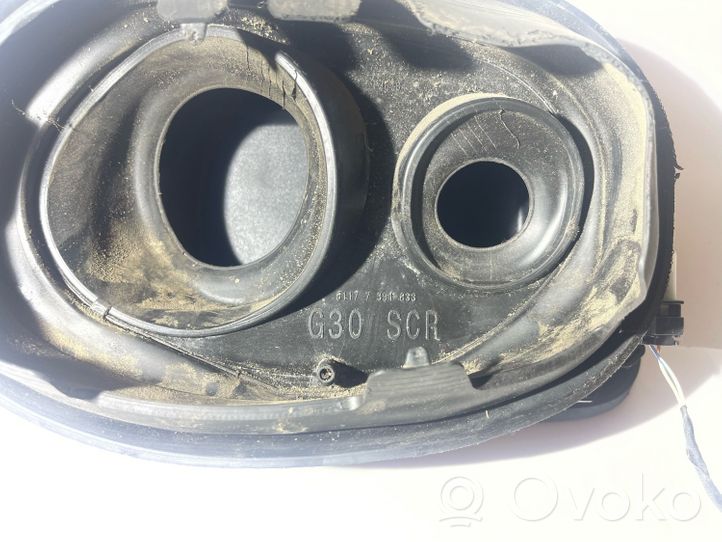 BMW 5 G30 G31 Tappo cornice del serbatoio 7391633