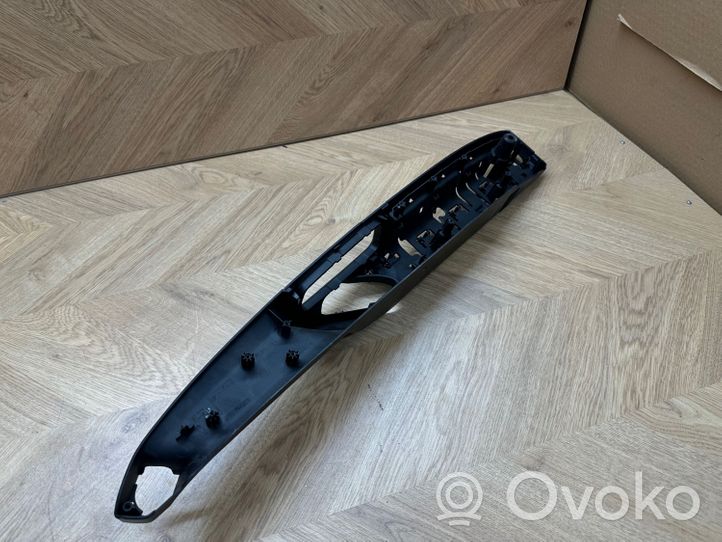 Porsche Cayenne (92A) Altro elemento di rivestimento della portiera anteriore 7P5867177A