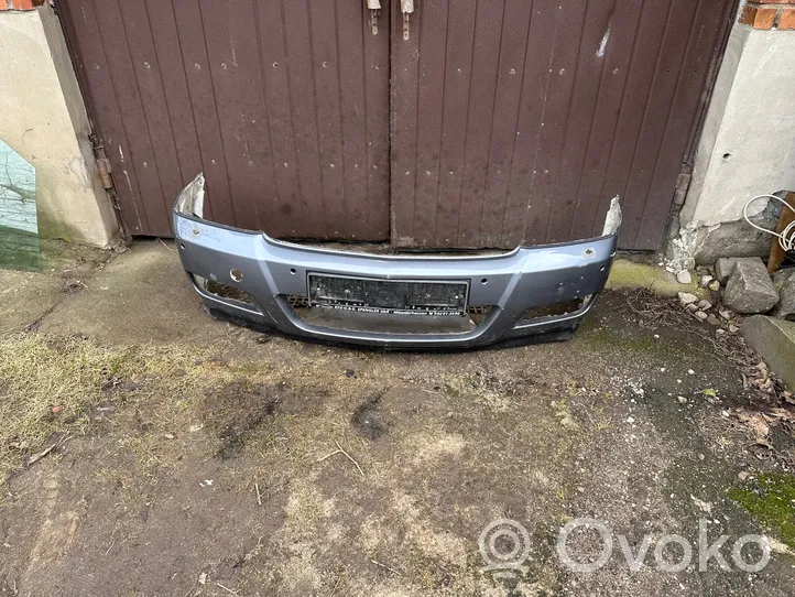 Opel Signum Zderzak przedni 13100583