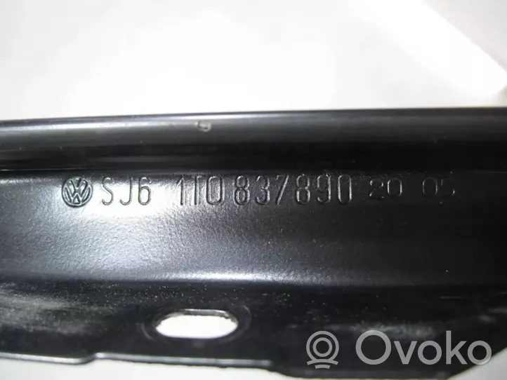 Volkswagen Touran II Front door glass trim molding 1t0837890