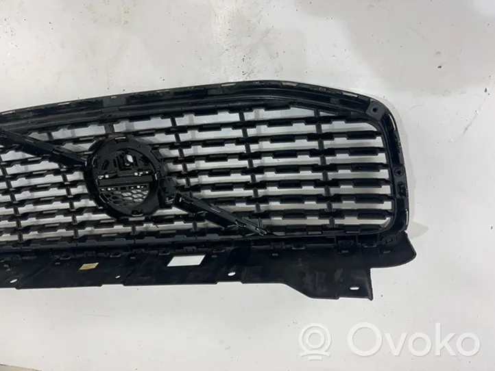 Volvo XC60 Grille calandre supérieure de pare-chocs avant 31457464