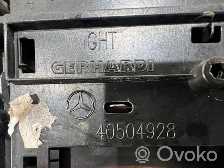 Mercedes-Benz S W223 Atrapa chłodnicy / Grill 40504928