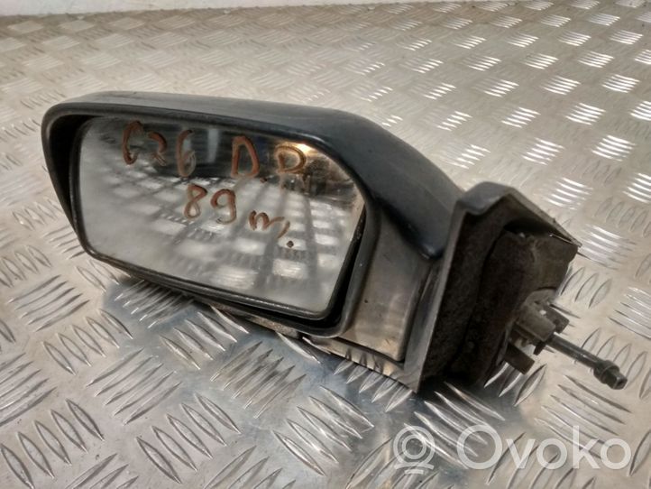 Mazda 626 Manualne lusterko boczne drzwi przednich 00734