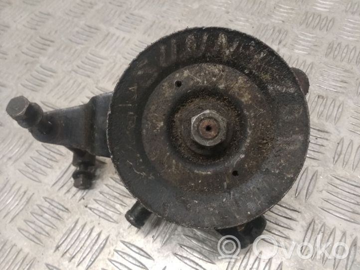 Nissan Sunny Pompe de direction assistée 