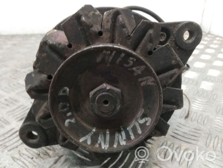 Nissan Sunny Generatore/alternatore 