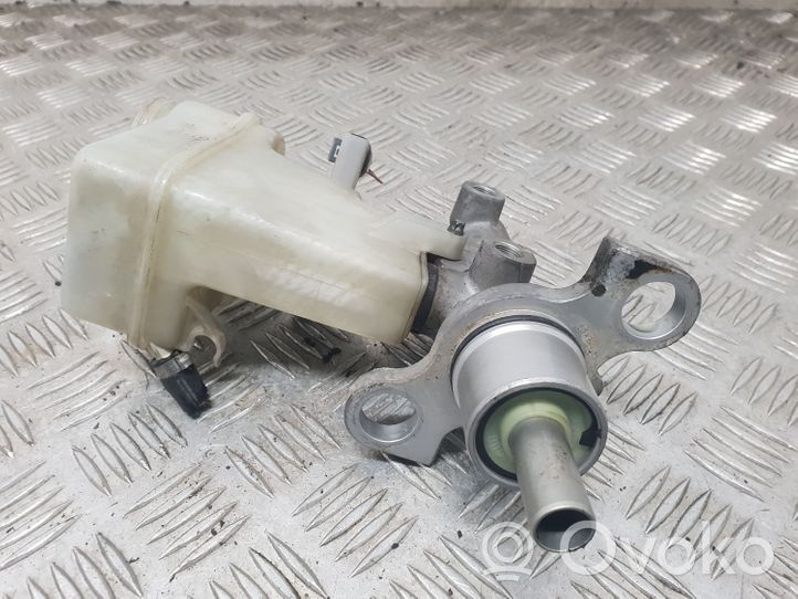 Opel Vectra C Cilindro del sistema frenante 320670692