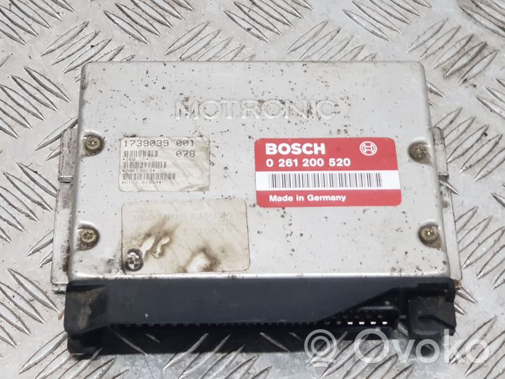 BMW 3 E36 Calculateur moteur ECU 0261200520