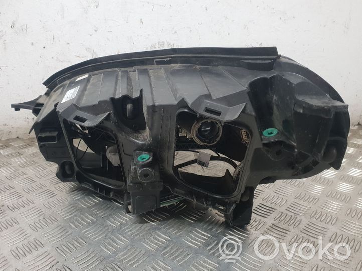 Opel Vivaro Phare frontale 983283648000