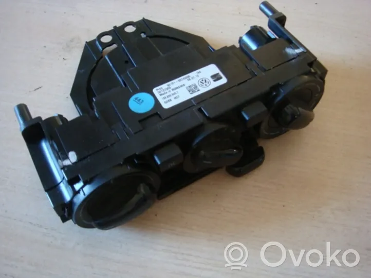 Volkswagen Up Centralina del climatizzatore 1S0820045T