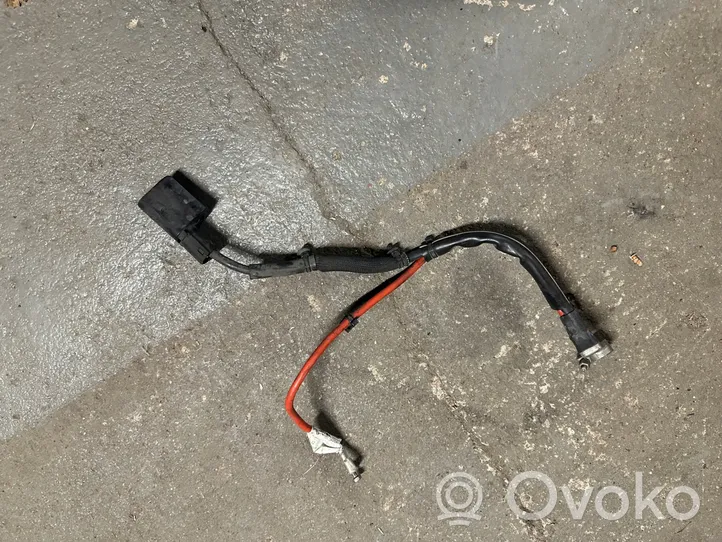 Volkswagen Golf VII Cable positivo (batería) 