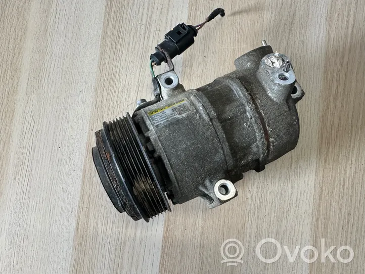 Volkswagen Polo V 6R Kompresor / Sprężarka klimatyzacji A/C 1S0816803