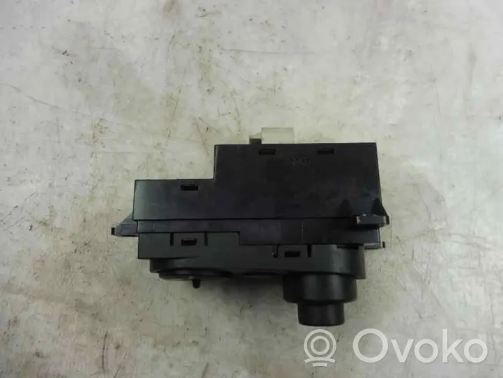 Chevrolet Epica Interrupteur / bouton multifonctionnel 