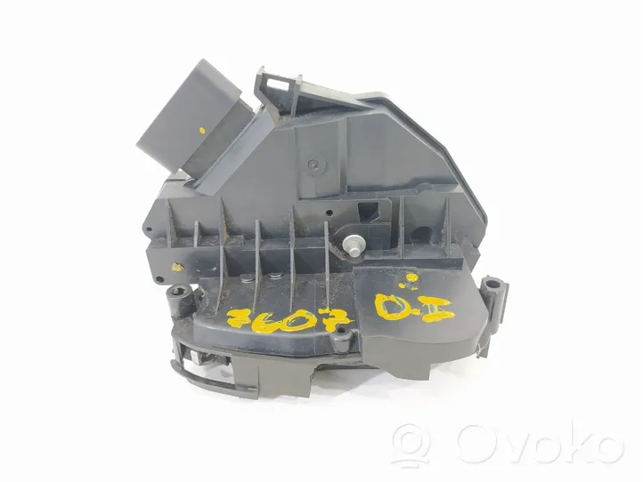 Ford Fiesta Zamek drzwi przednich AM5AU21813AE