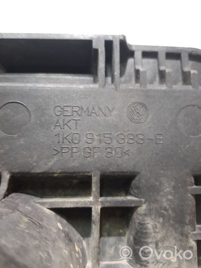 Volkswagen PASSAT B6 Vassoio scatola della batteria 1K0915333B