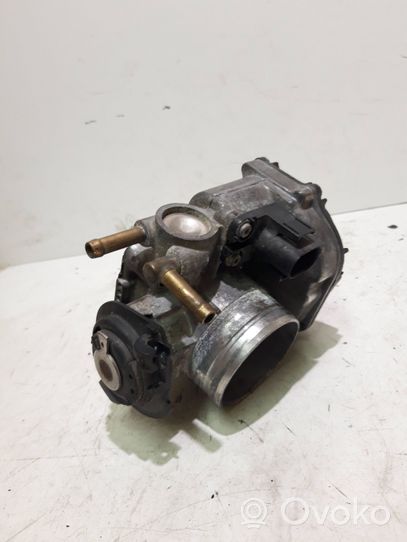 Volkswagen Golf IV Throttle valve 06A133064H