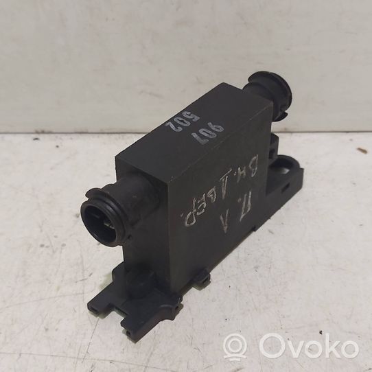 Audi A4 S4 B5 8D Durų elektronikos valdymo blokas 4A0959981A