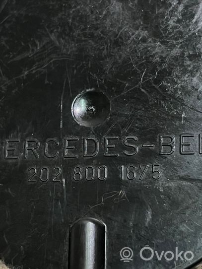 Mercedes-Benz E W210 Zawór podciśnienia 2028001675