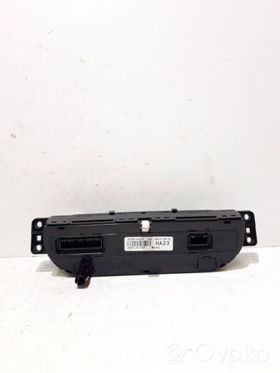 KIA Ceed Panel klimatyzacji 97250A2203