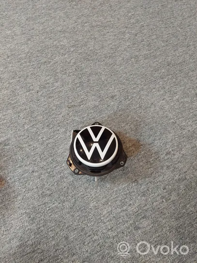 Volkswagen ID.3 Tavaratilan luukun kahva kameralla 10A827469R