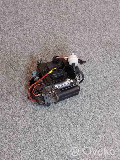 Audi Q7 4M Compressore/pompa sospensioni pneumatiche 4M0616005H