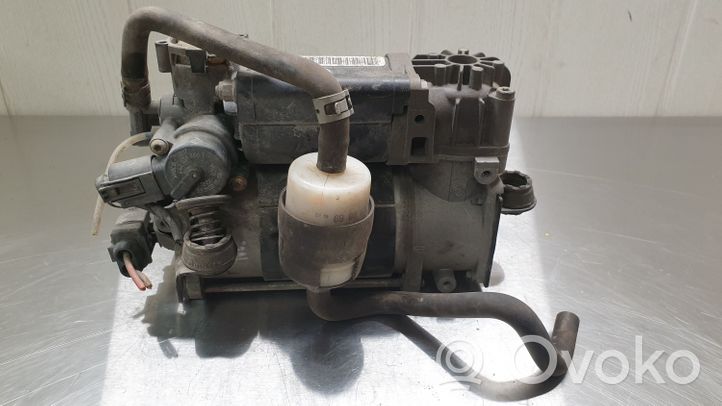 Mercedes-Benz E W211 Ilmajousituksen kompressoripumppu 443020167