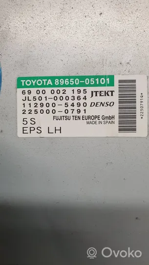 Toyota Avensis T270 Ohjaustehostimen ohjainlaite/moduuli 8965005101