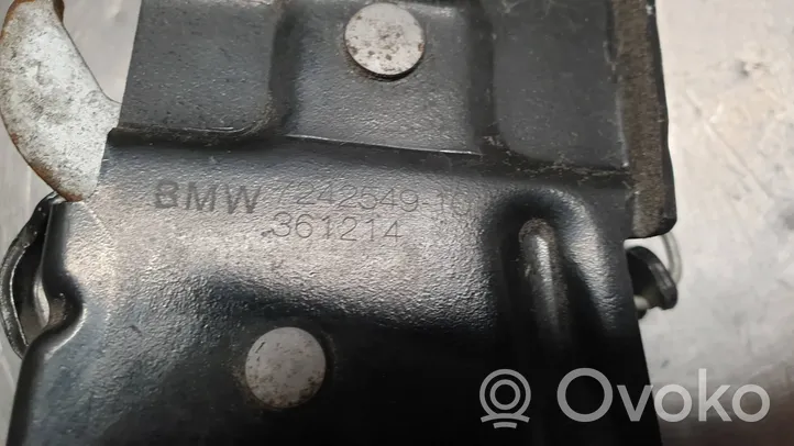 BMW 1 F20 F21 Konepellin lukituksen vastakappale 7242549