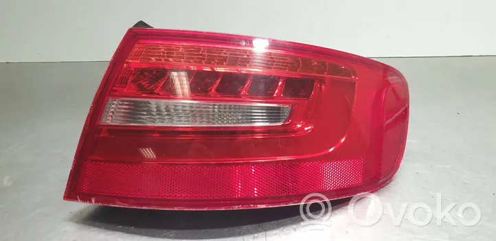 Audi A4 Allroad Aizmugurējais lukturis virsbūvē 8K9945096D