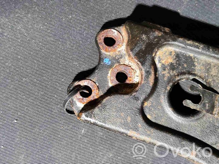 Nissan Primastar Braccio di controllo sospensione anteriore inferiore/braccio oscillante 8200395007